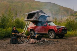 Roof Top Tent - Rough Country - Rack Mount | 12 Volt Accessory & LED Light Kit